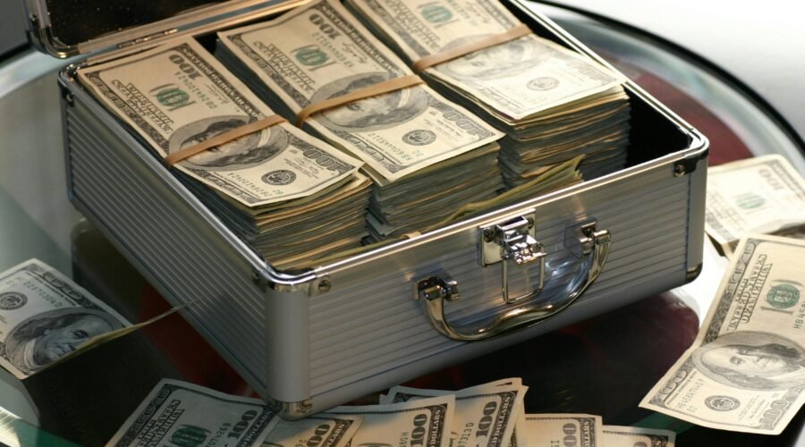 How to Earn $1,000/Month from Affiliate Marketing (Step-by-Step Guide)